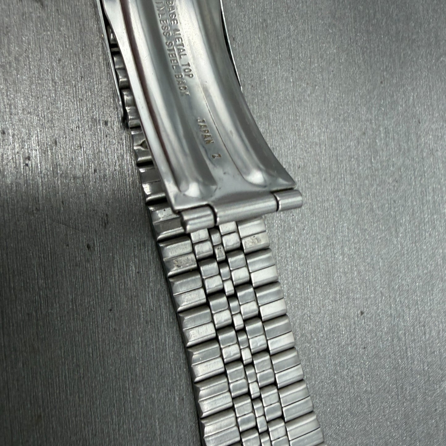 Seiko SQ Bracelet 21mm Stainless Steel Gold Tone Tri Folding Clasp Vintage Japan8