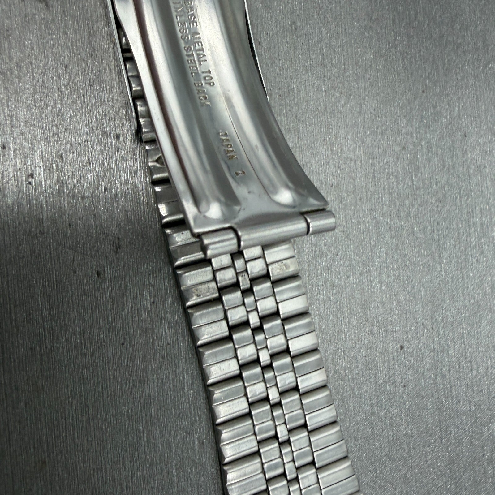 Seiko SQ Bracelet 21mm Stainless Steel Gold Tone Tri Folding Clasp Vintage Japan8