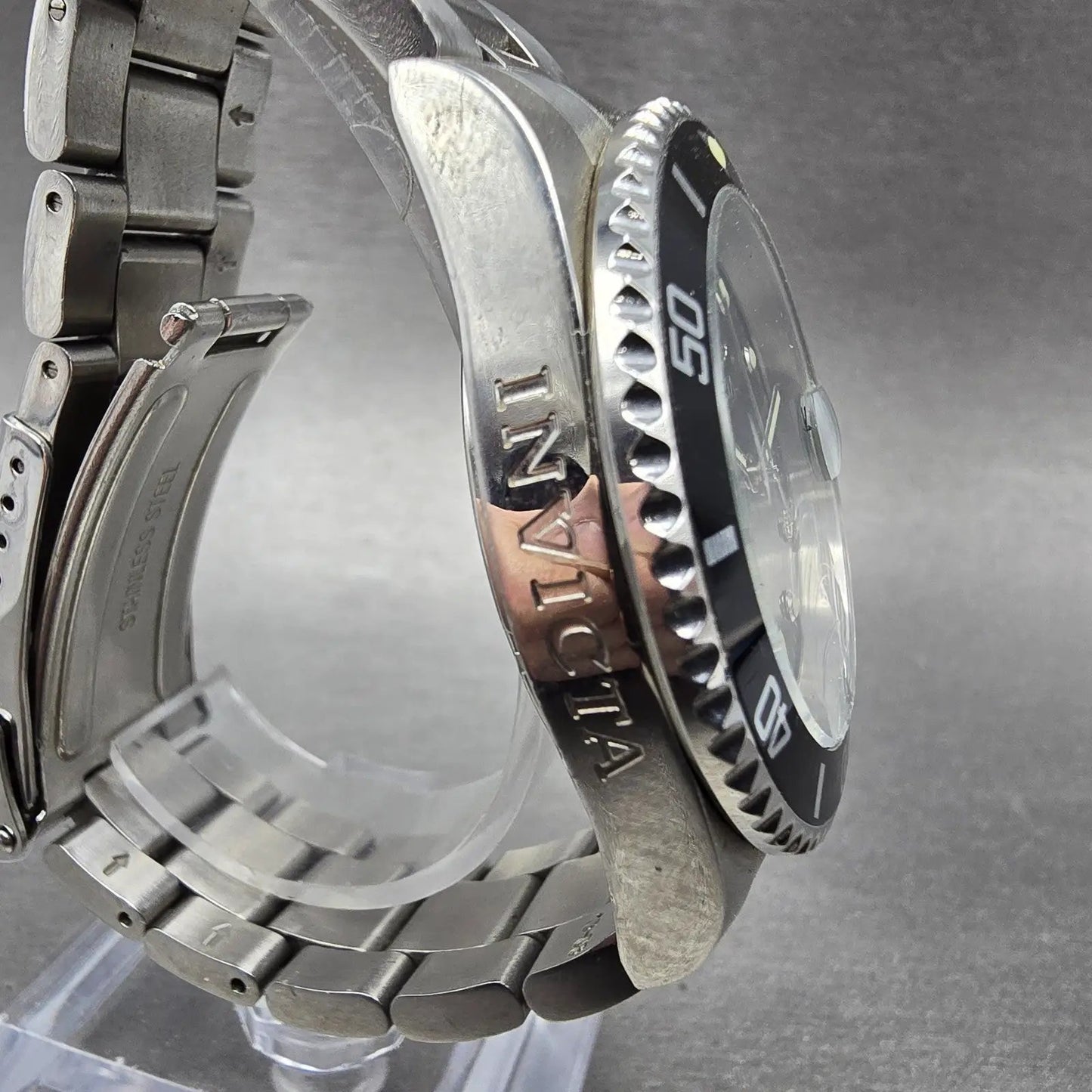 Invicta Pro Diver Automatic Watch Men 40mm Black Dial Silver Tone Date CHIP Runs3