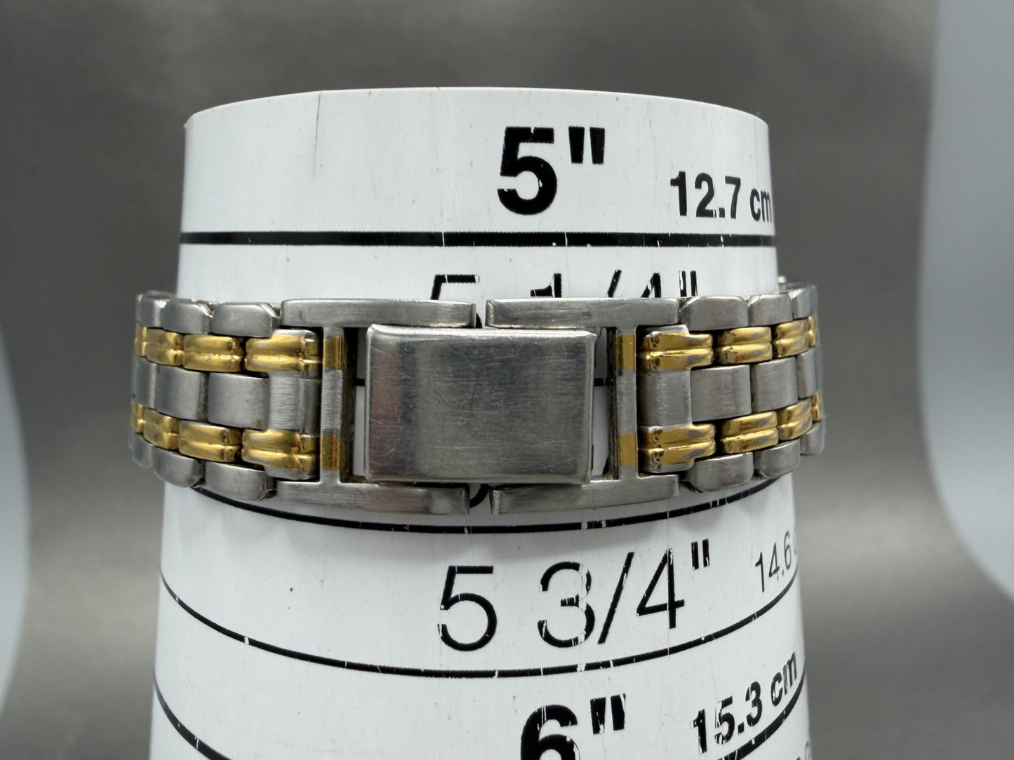 Bulova Watch Women 24mm Cream Dial Two Tone Round Bracelet 98L61 New Battery BGH10