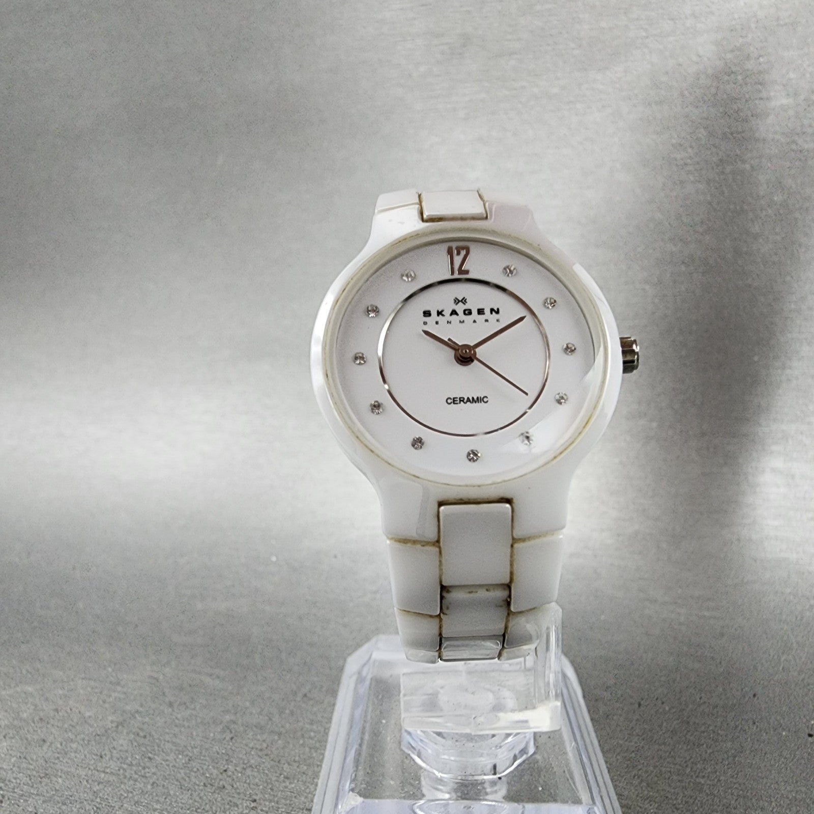 Skagen watch Women 27mm White Dial White Ceramic Round 572SSXWC New Battery5
