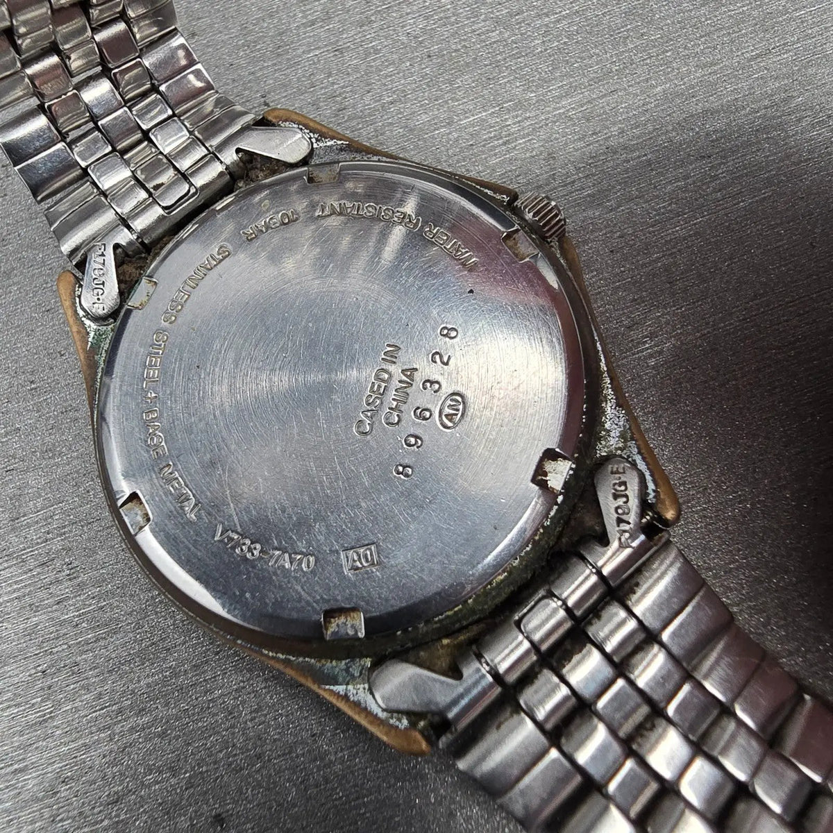 Seiko Alba Watch Men 33mm Silver Dial Silver Daydate Round V733-7A70 New Batt JP10