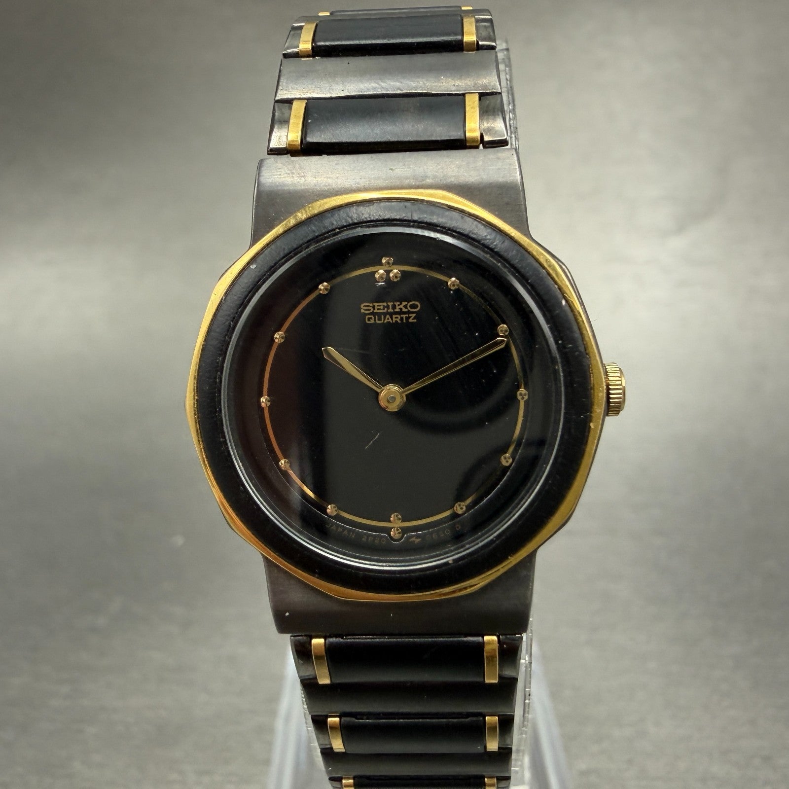 Seiko Watch Women 23mm Black Dial Black & Gold Tone 2P20-0200 New Battery VTG0