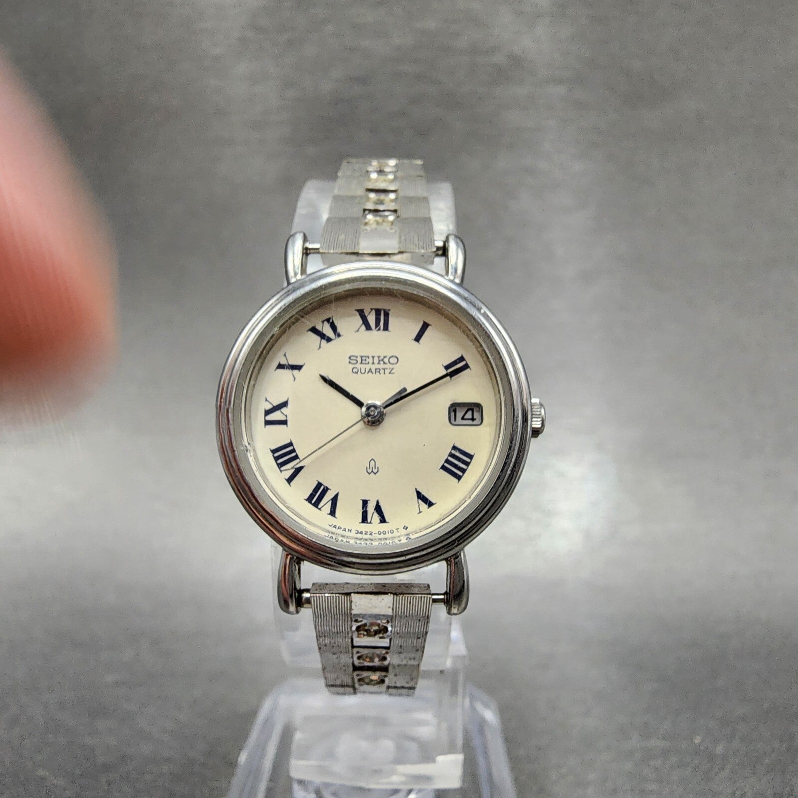 Seiko Watch Women 24mm White Dial Silver Tone Date Round 34220020 New Battery5