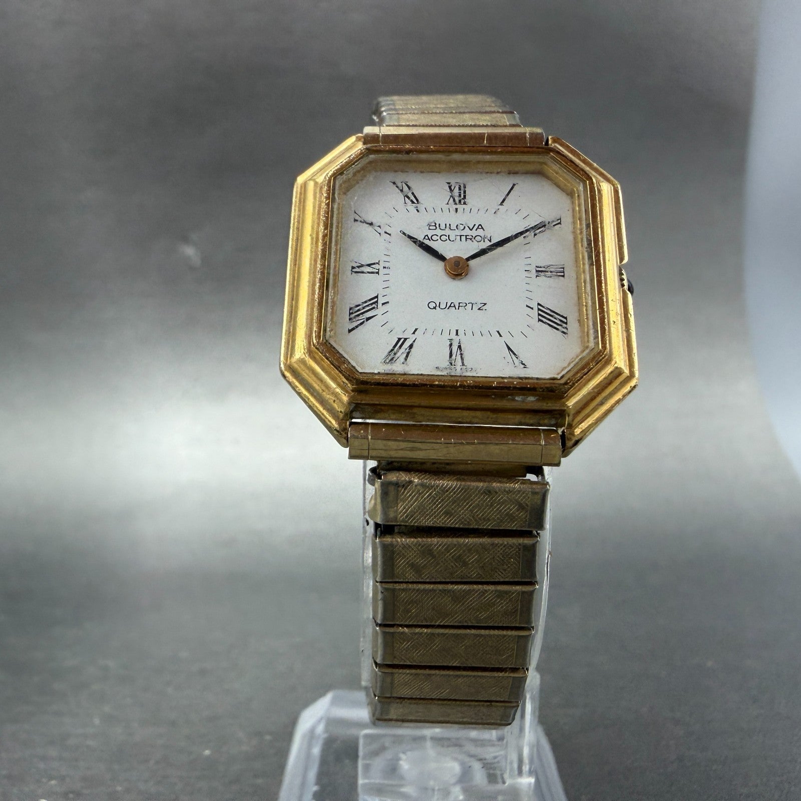 Bulova Accutron Watch Women 27mm White Dial Gol Tone Octagon 6927 VTG PARTS6