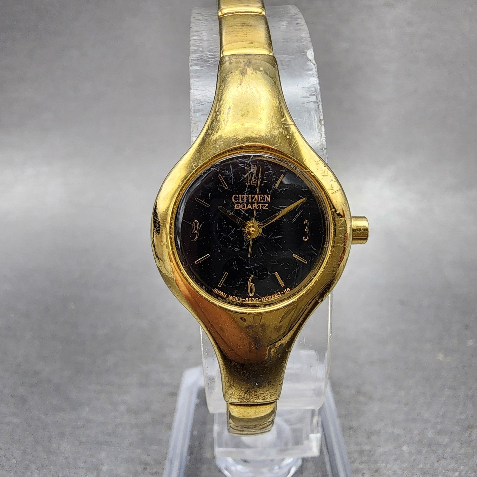 Citizen Watch Women 20mm Black Dial Gold Tone Round 5930S99230 New Battery0
