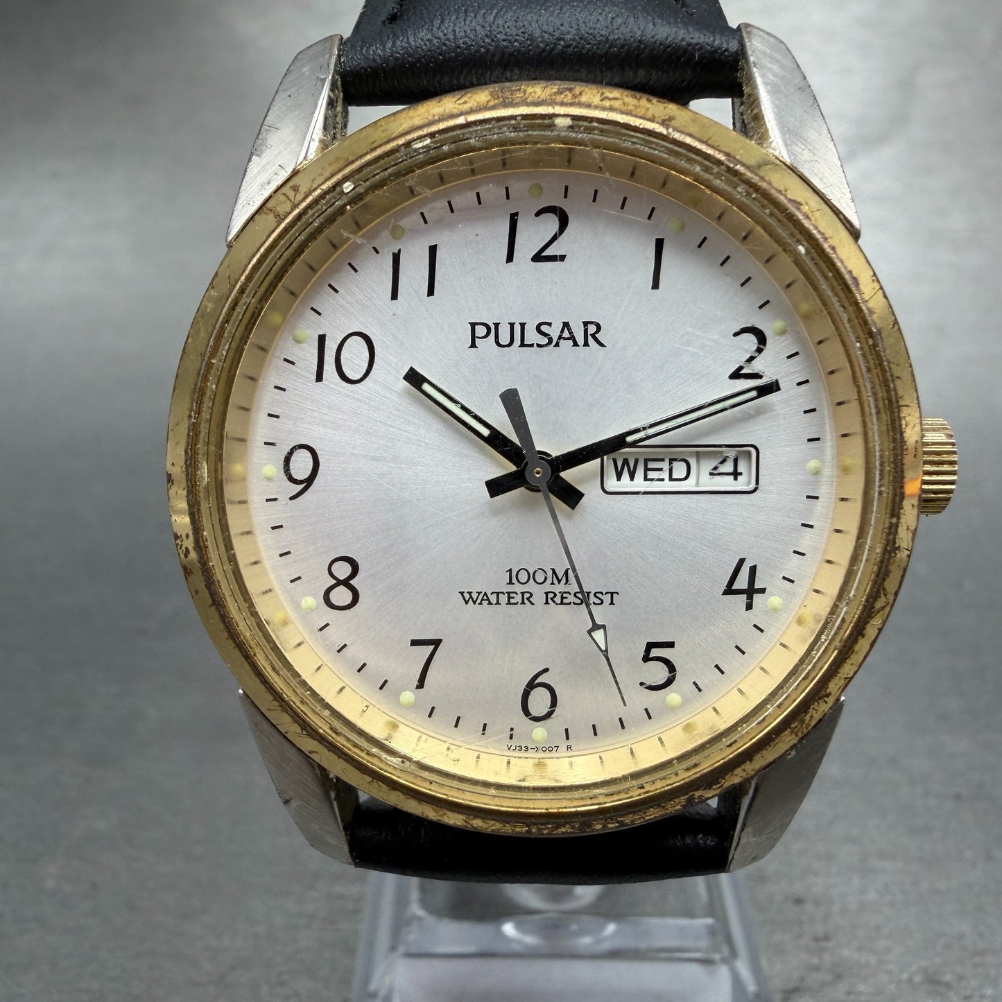 Seiko Pulsar Watch Men 38mm Silver Dial Two Tone Daydate VJ33-X006 New Battery0