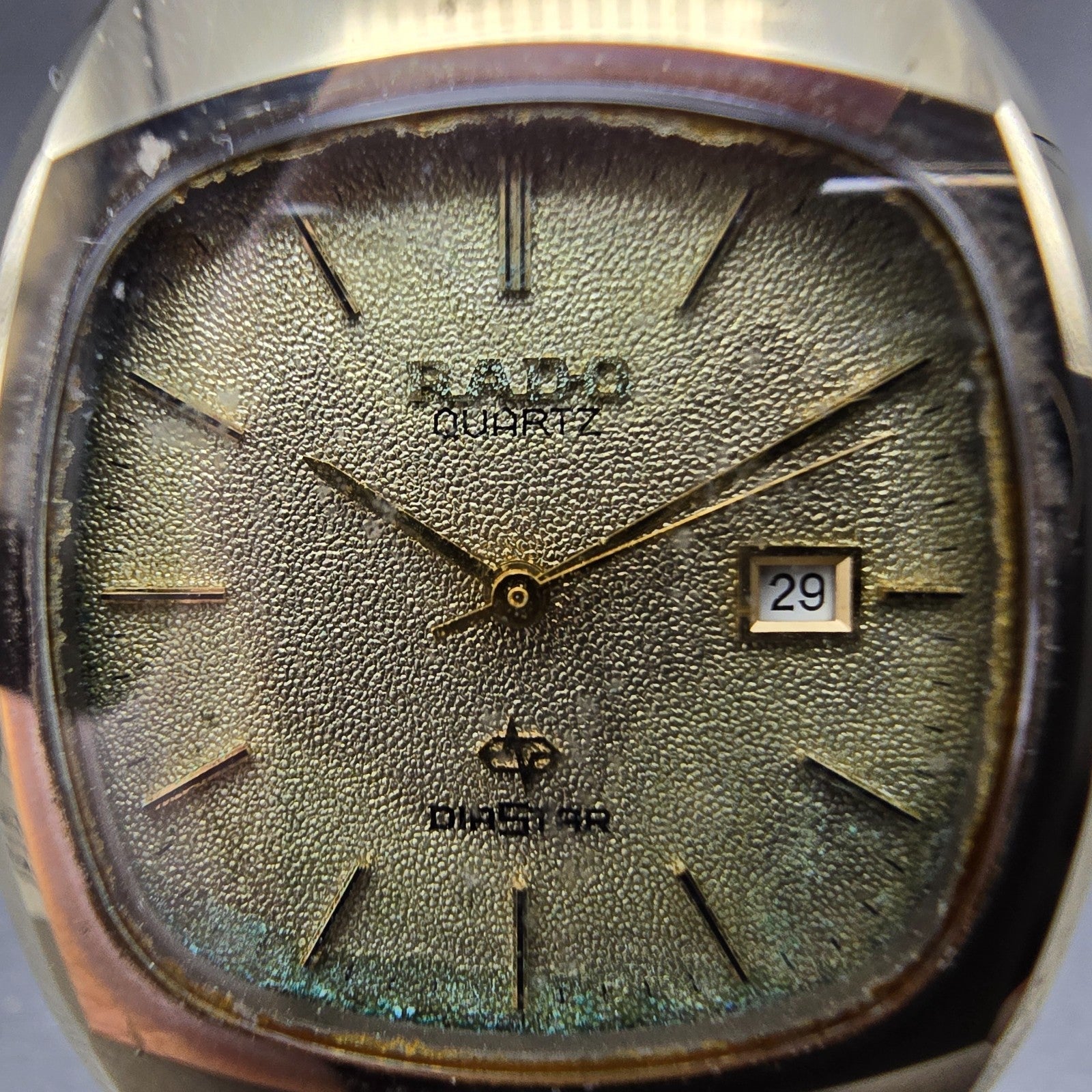 Rado Diastar  Watch Men 32mm Gold Dial Gold Tone Date Oval K162 PARTS2
