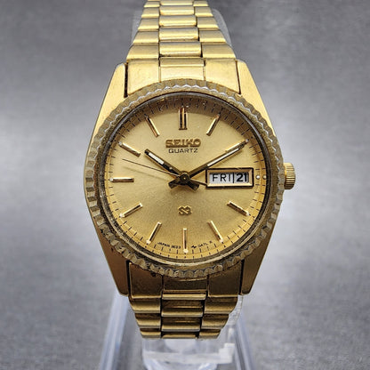 Seiko SQ Watch Women 24mm Champagne Dial Gold Tone Daydate 3e230a69 New Battery0