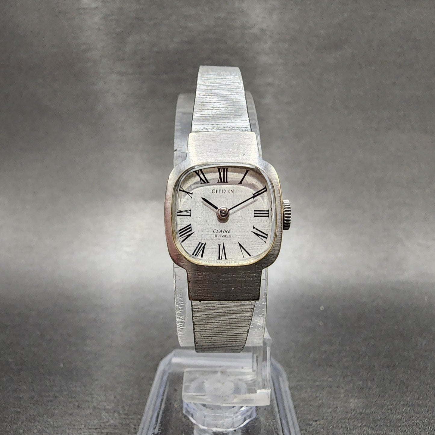 Citizen Claire Watch Women 17mm Silver Dial White Gold Plated Manal Wind  Runs5