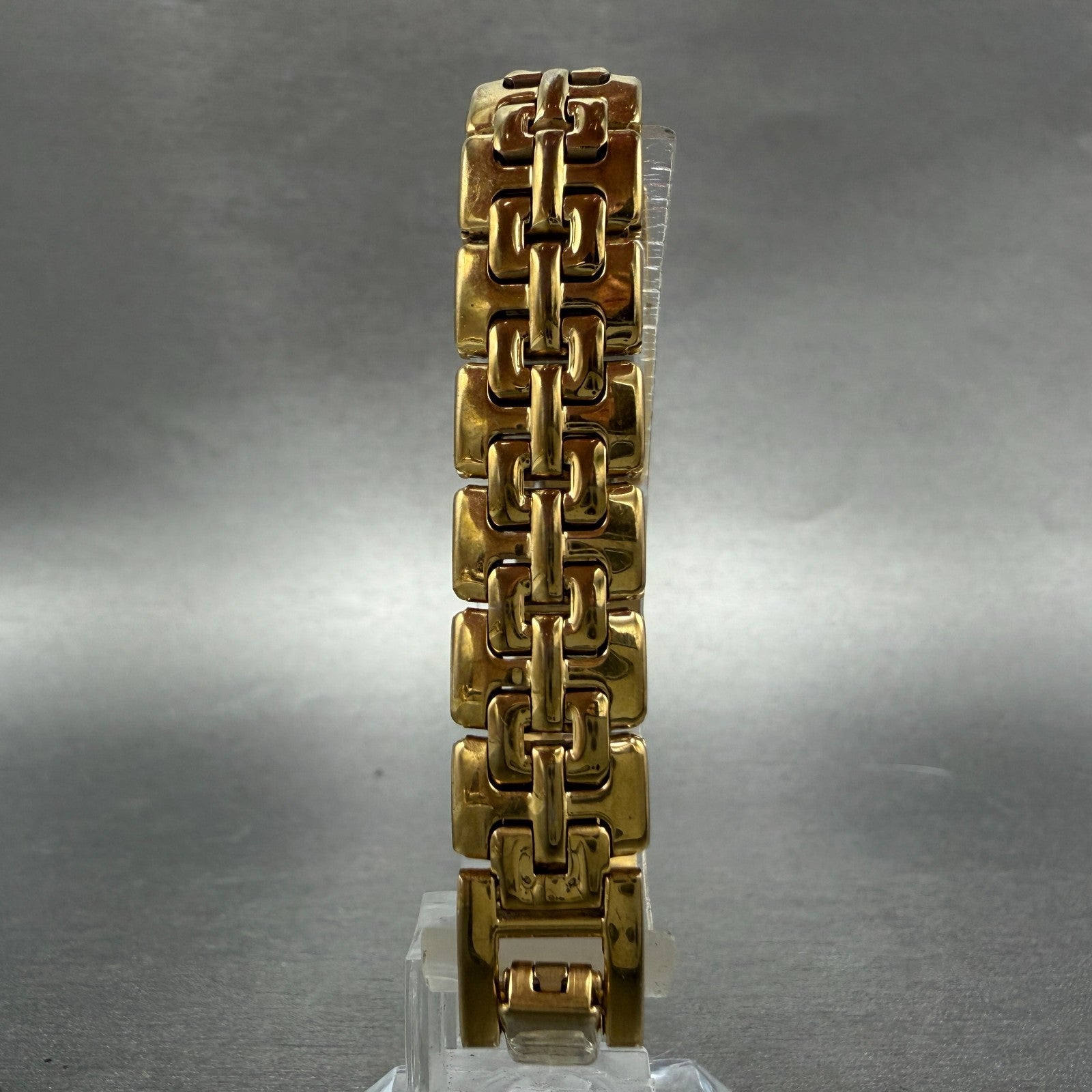 Seiko Tank Watch Women 13mm MOP Dial Gold Tone Rectangle 2E20-7279 New Battery7