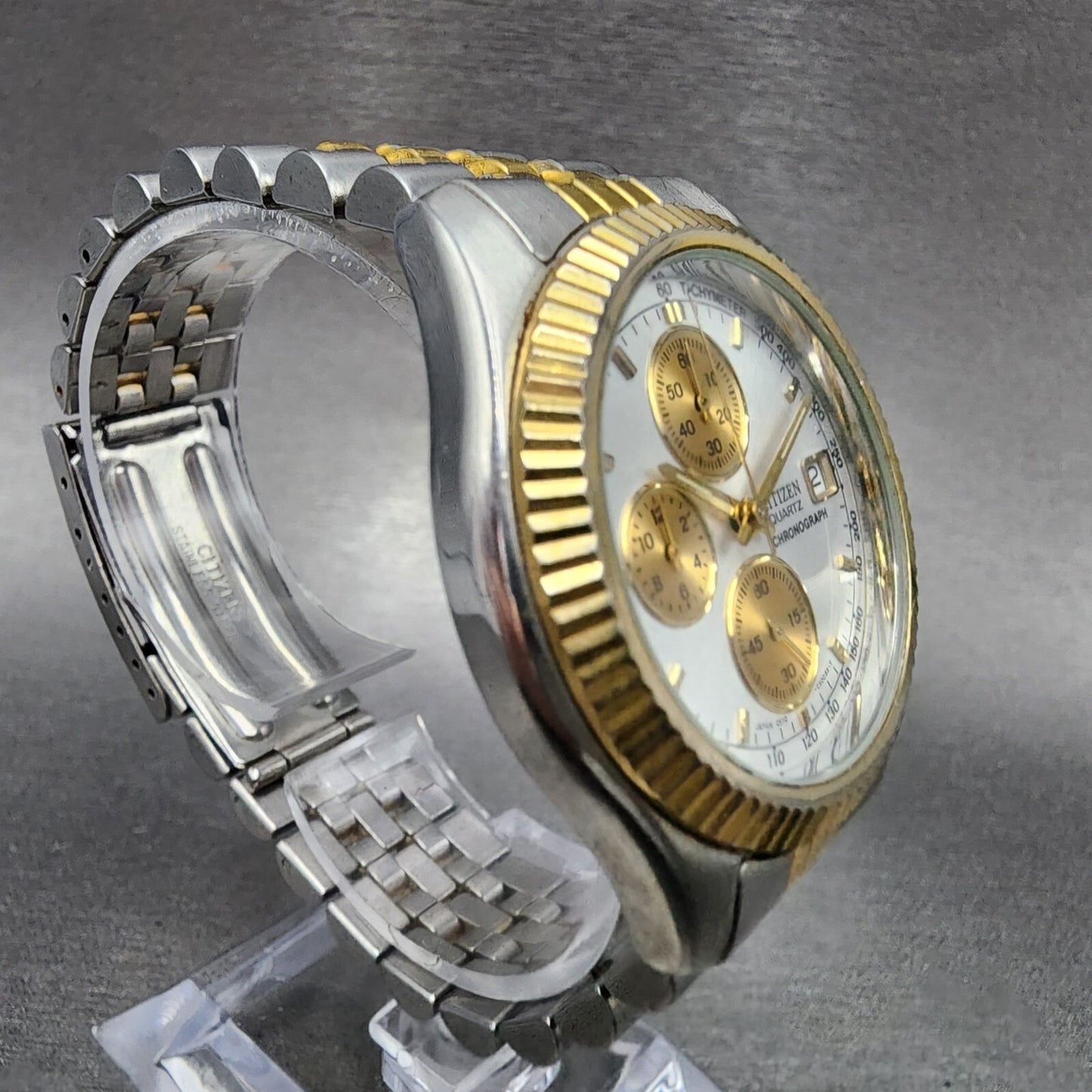 Citizen Chronograph Watch Men 38mm Silver Dial Two Tone Date 0510C50031 NewBa113