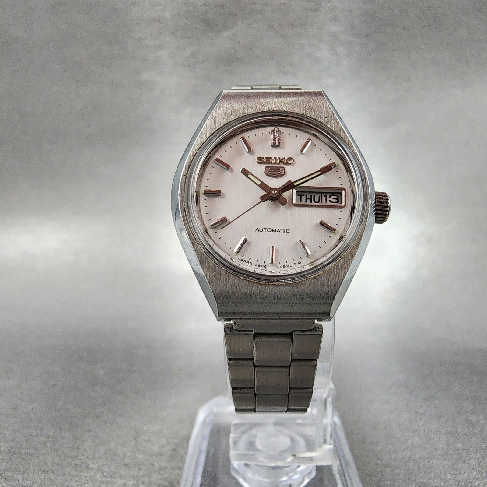 Seiko 5 Automatic Watch Women 25mm Silver Dial Steel Daydate Round 29060490 Run5