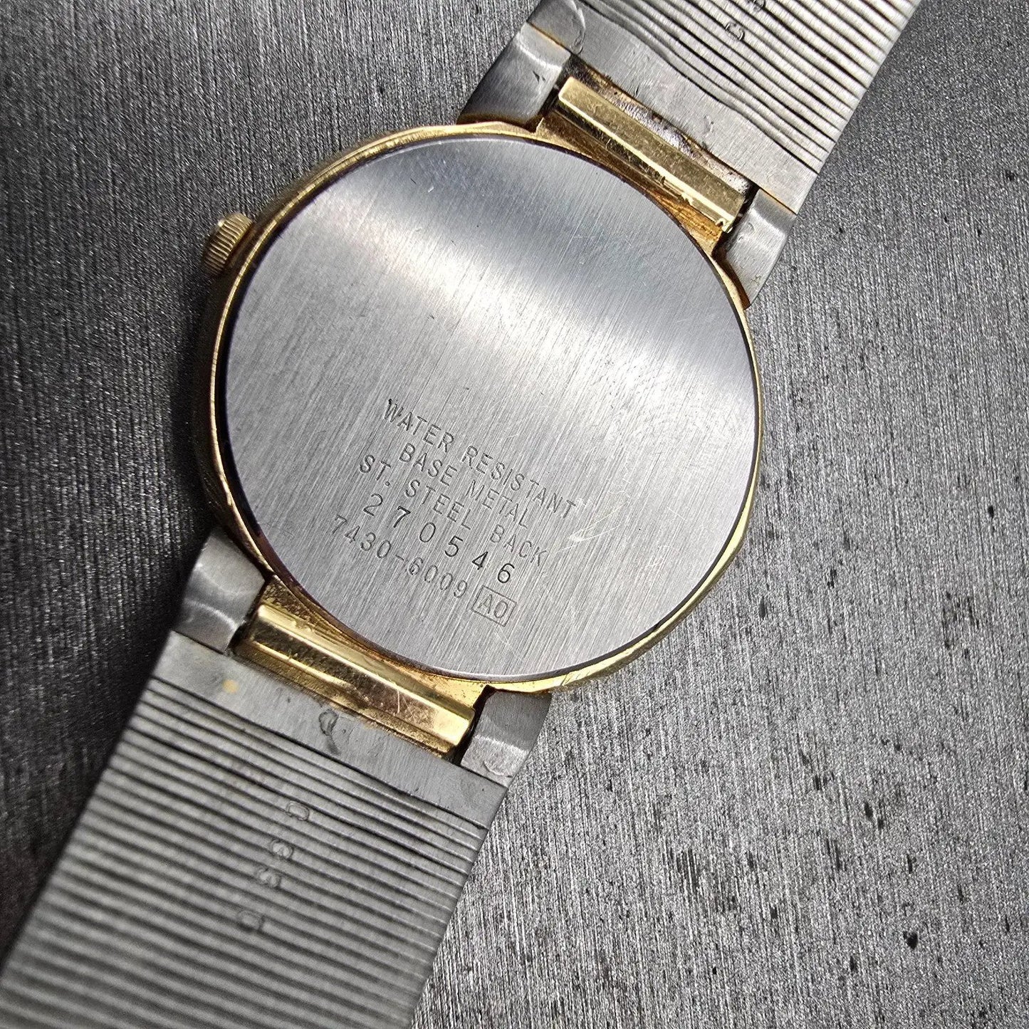 Seiko Watch Men 32mm Champagne Dial Gold Tone Round 7430-6009 New Battery VTG10