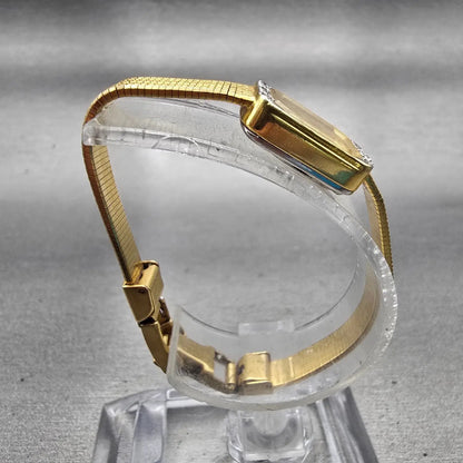 Citizen CQ Watch Women 12mm Gold Dial Gold Tone Gemmed Rectangle 2250 New Batt8