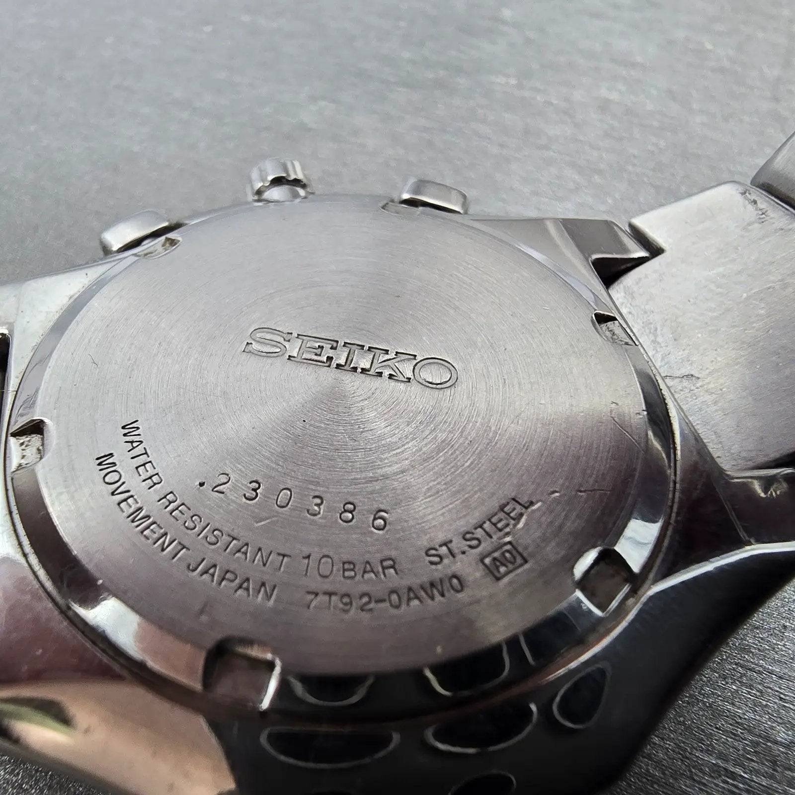 Seiko Chronograph Watch Men 42mm Gray Dial Silver Tone Date 7T92-0AW0 NewBattery10