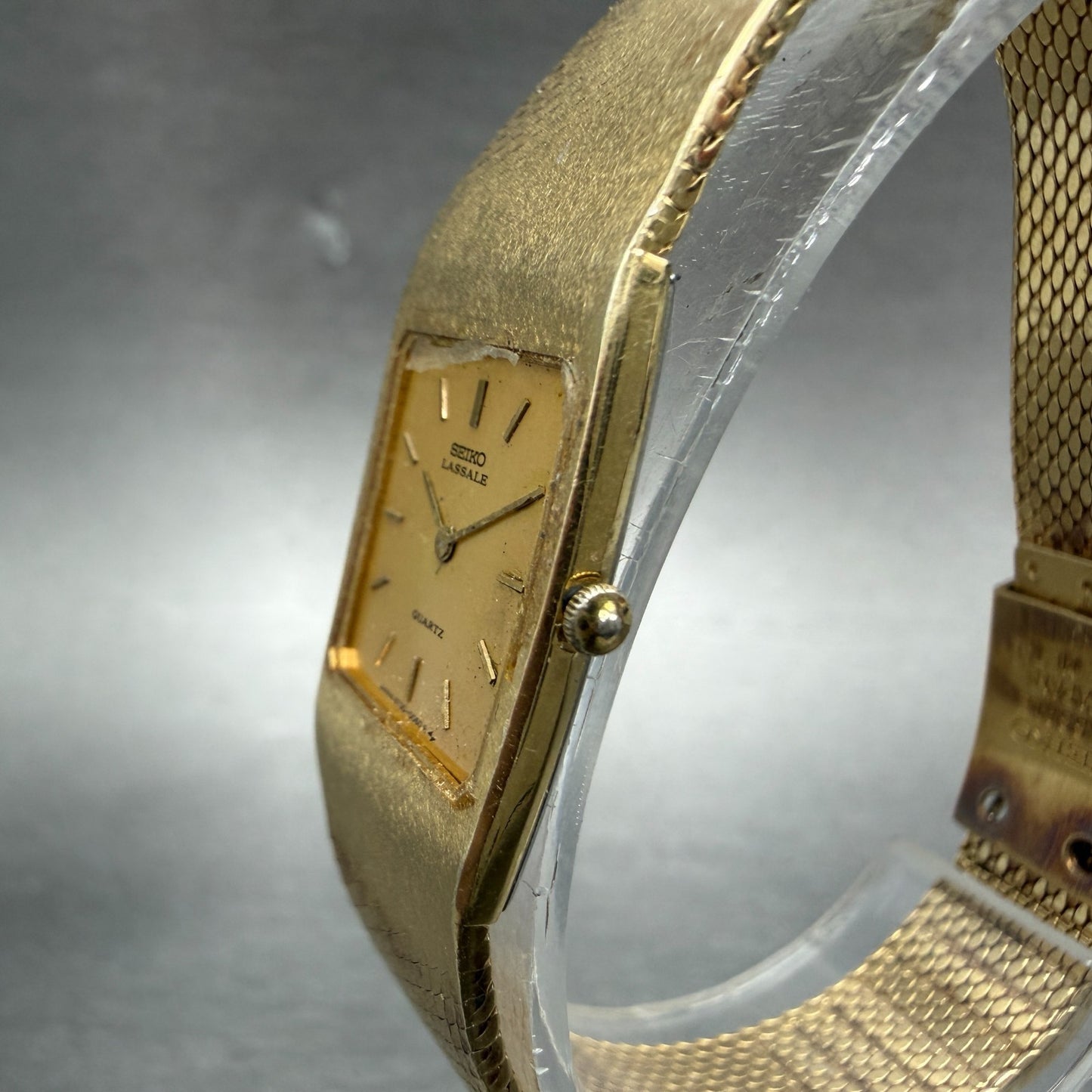 Seiko Lassale Tank Watch Women 17mm Champagne Dial Gold Tone 6730-5019 PARTS3