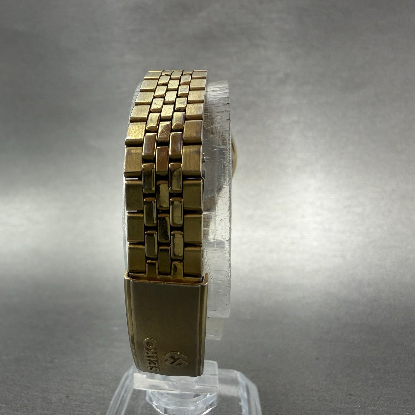 Seiko Watch Women 24mm Gold Dial Gold Tone Date Round 3Y02-0010 New Battery7