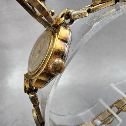 Rotary Watch Women 18mm Cream Dial Gold Tone Round Manual Wind Runs Flip Cover2