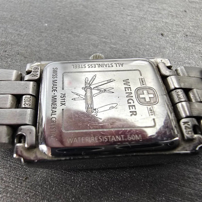 Wenger Swiss Military Tank Watch Women 20mm Black Dial Silver Tone 7511X NewBatt9