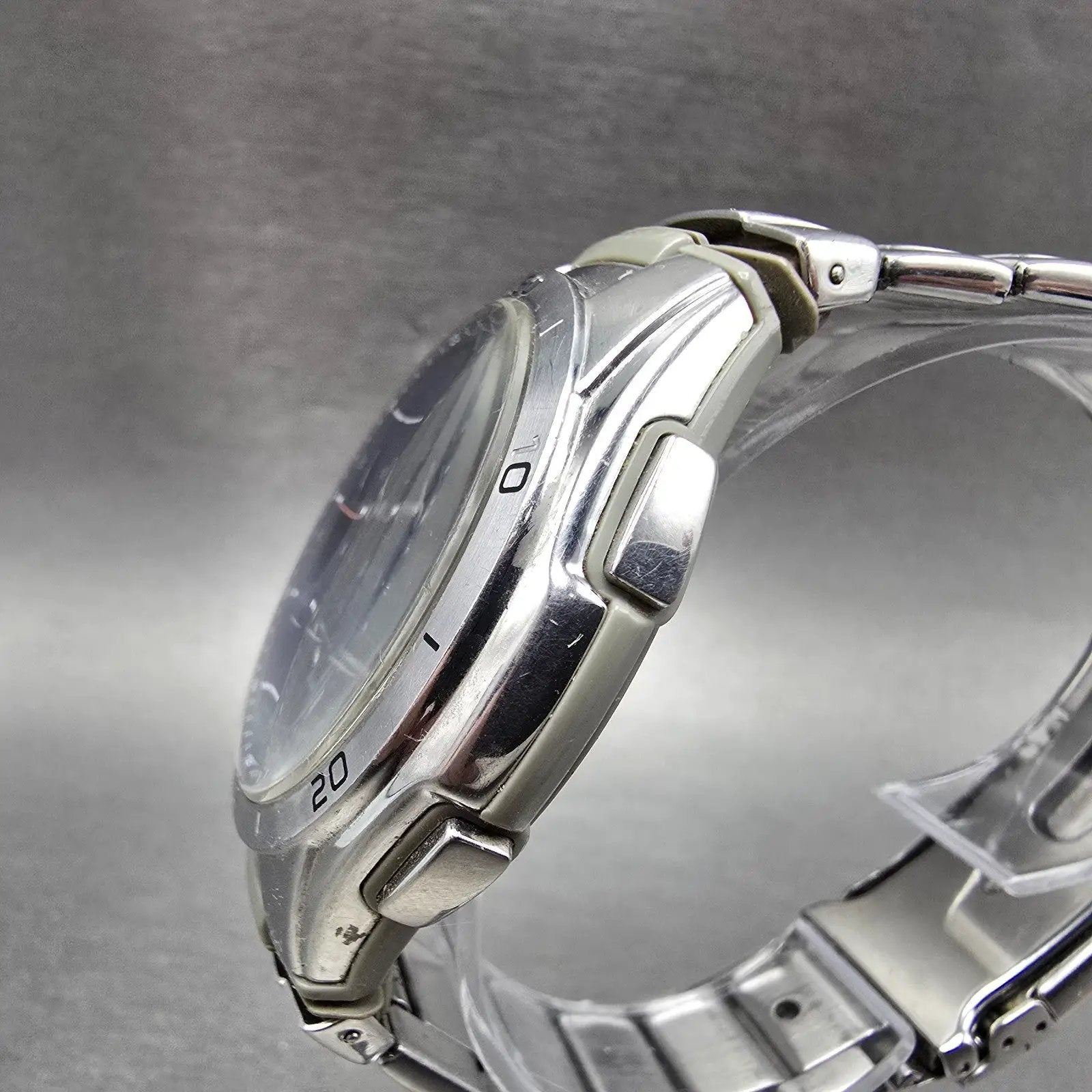 Casio Wave Ceptor Watch Men 43mm Blue Dial Silver Tone Solar Alarm Daydate Runs2