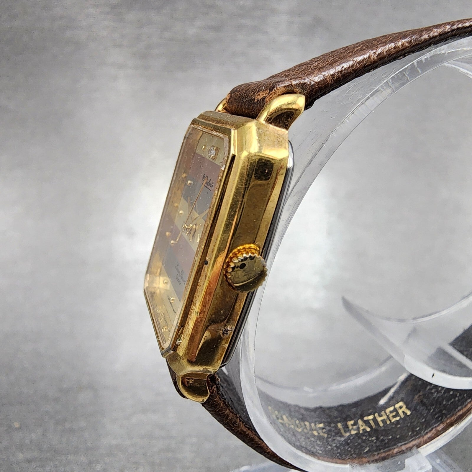 Lucien Piccard Dufonte Tank Watch Women 21mm Gold Dial Gold Tone Rectangle Runs2