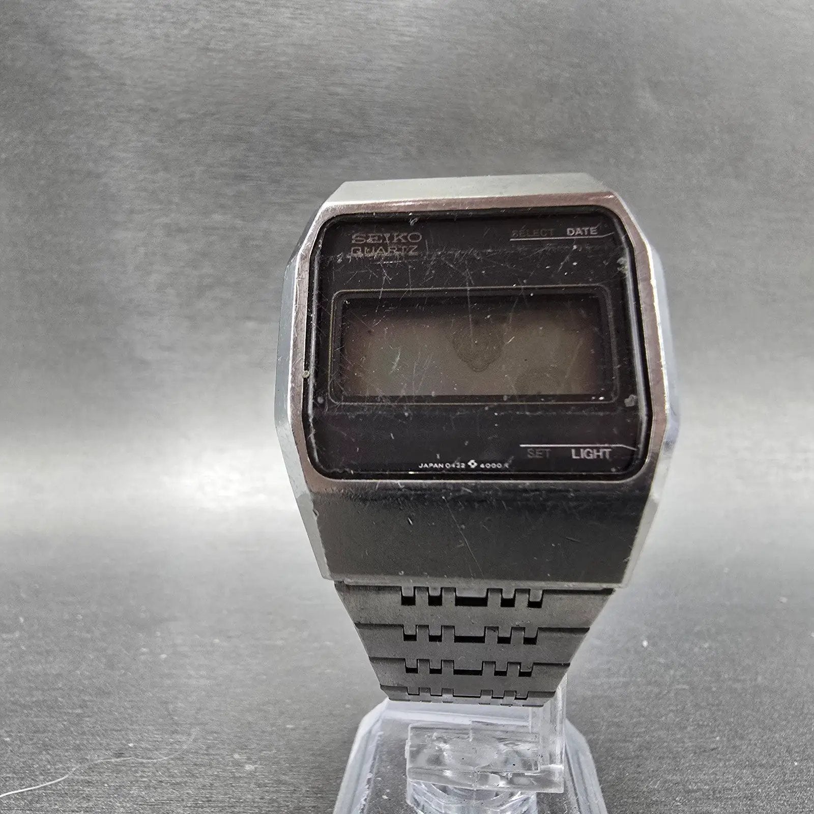 Seiko 0432-4000 Watch Men 33mm Black Dial Silver Tone Octagon Vintage LCD PARTS6