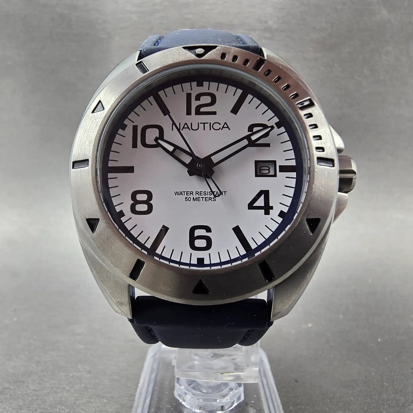 Nautica Dive Watch Men 39mm White Dial Silver Tone Date Round New Battery5