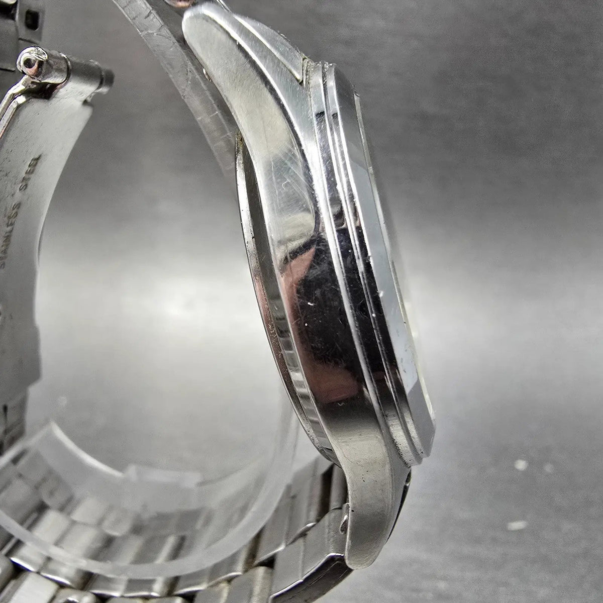 Citizen Reguno Watch Men 36mm Black Dial Steel SolarAtomic H415 Round Runs4