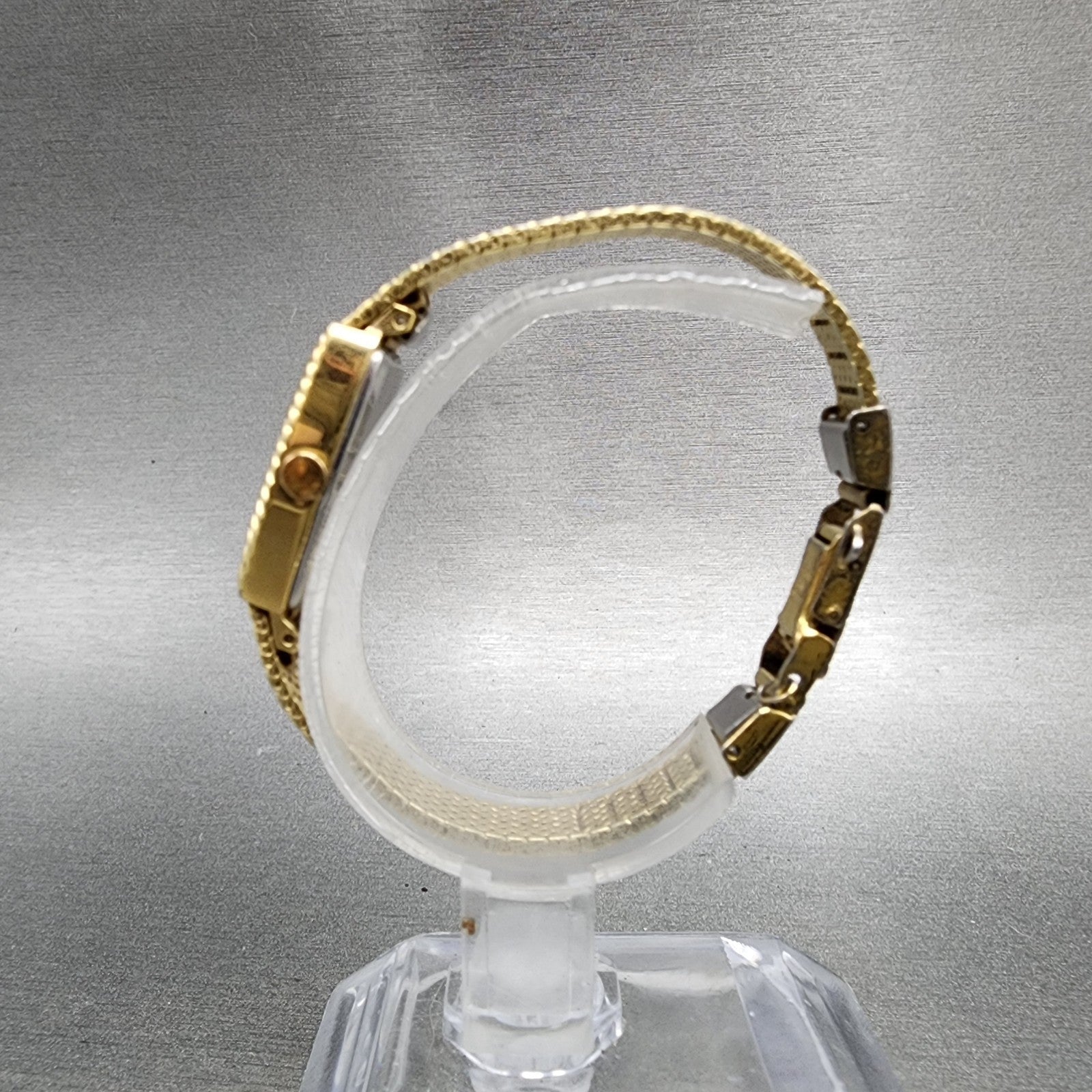 Seiko Tank Watch Women 14mm Champagne Dial Gold Tone 13205959 New Battery6