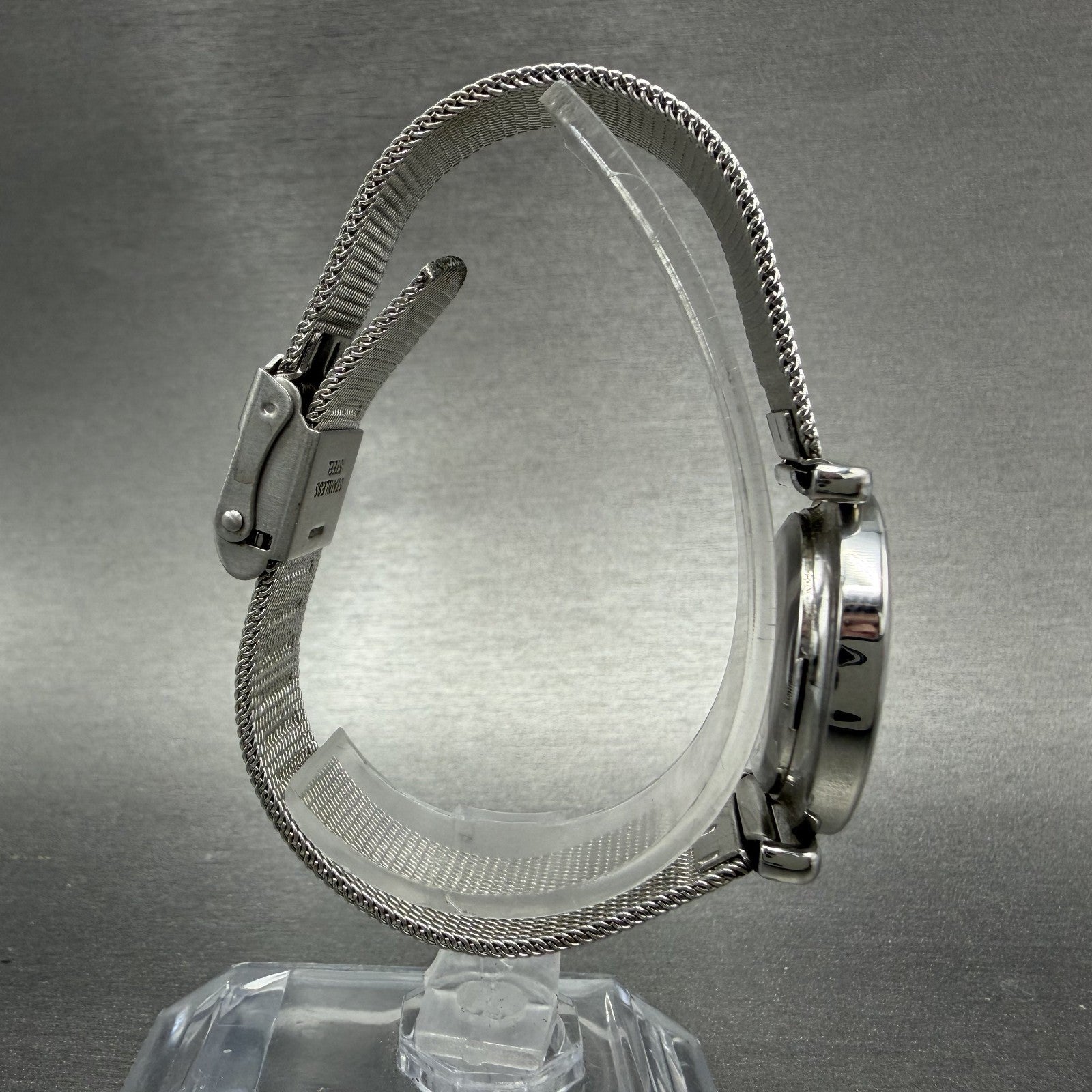 Skagen Watch Women 25mm Blue Dial Silver Tone Round Mesh Band 107SSSI New Batt8