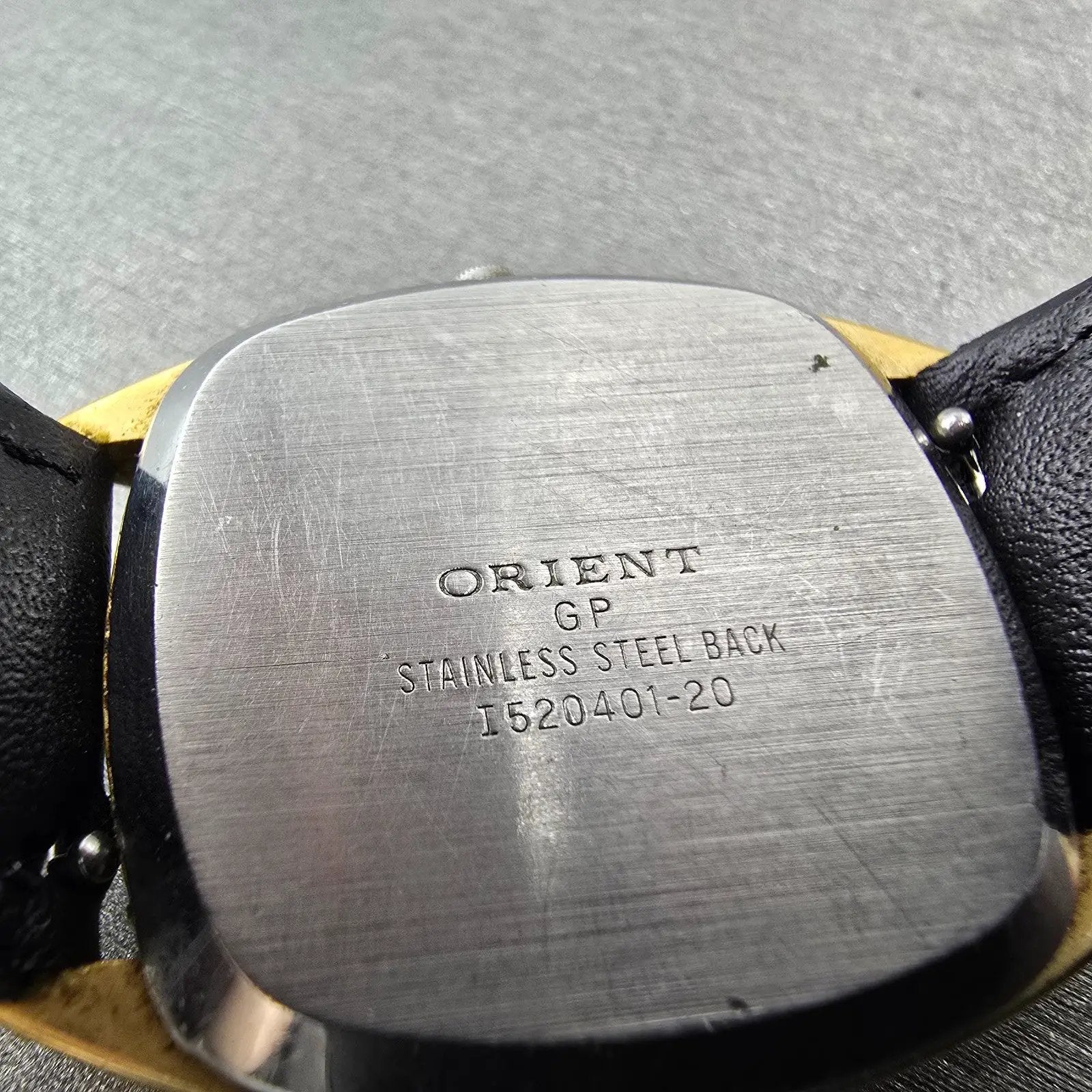 Orient Watch Men 31mm Black Dial Gold Tone Rectangle I520401-20 New Battery9