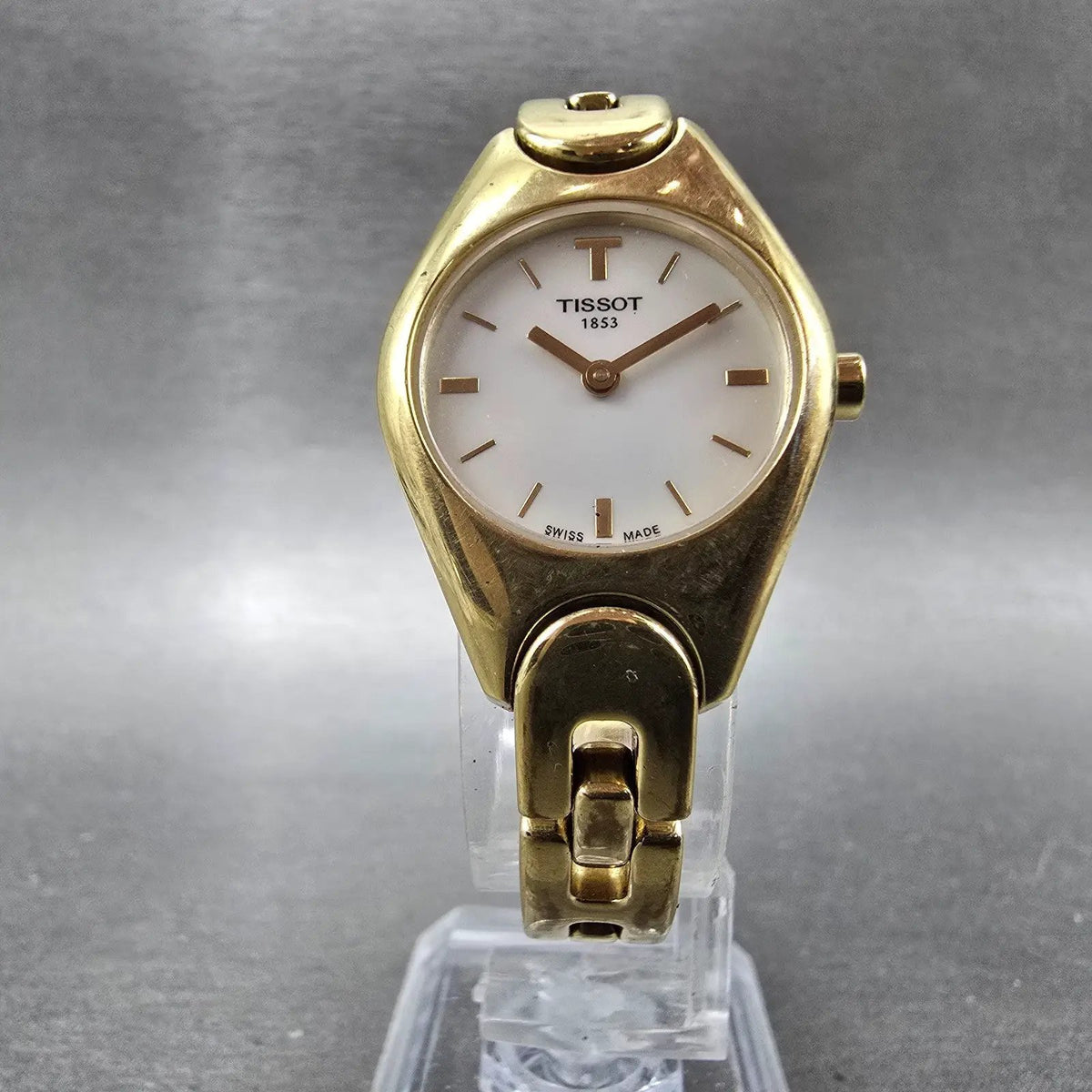 Tissot T-Trend Watch Women 23mm MOP Dial Gold Tone Round New Battery G349 VTG5