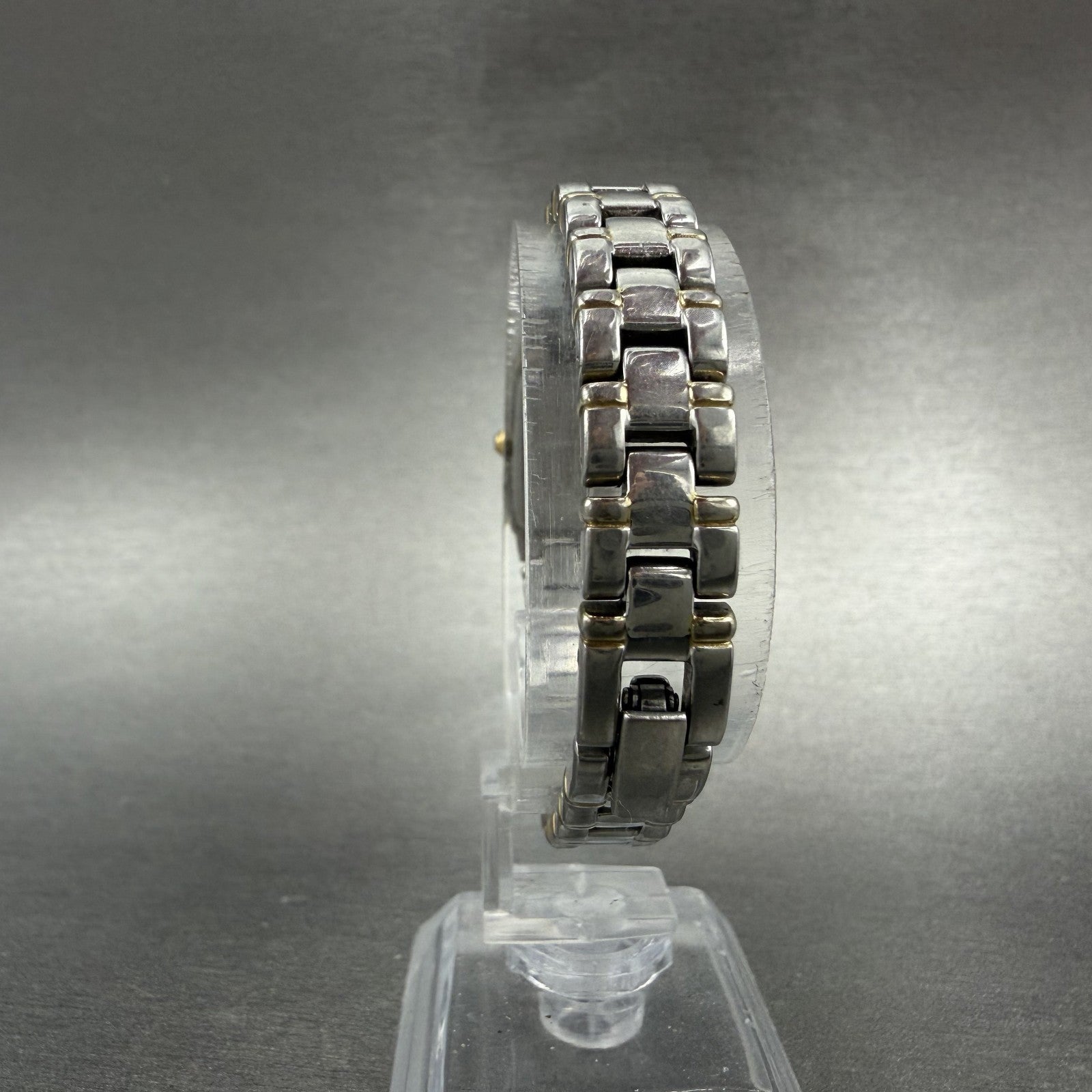 Seiko Tank Watch Women 13mm White Dial two Tone Rectangle V220-0ab0 New Batt OH77