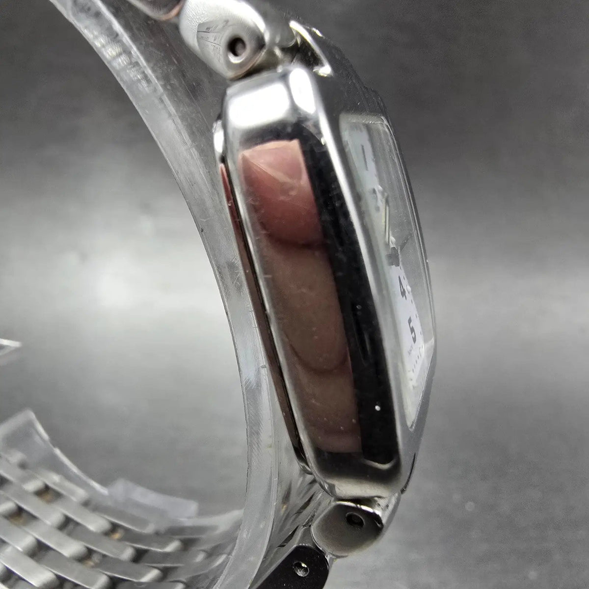 Swiss Army Alliance Tank Watch Women 22mm White Dial Two Tone New Battery3