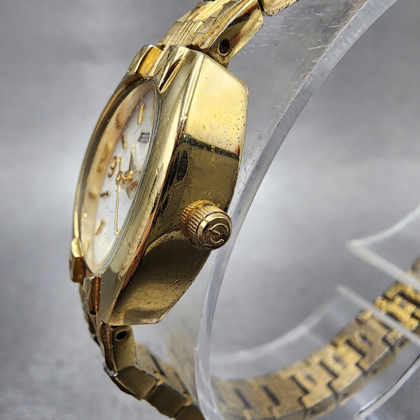 Elgin Watch Women 18mm MOP Dial Gold Tone Oval EG388 New Battery2