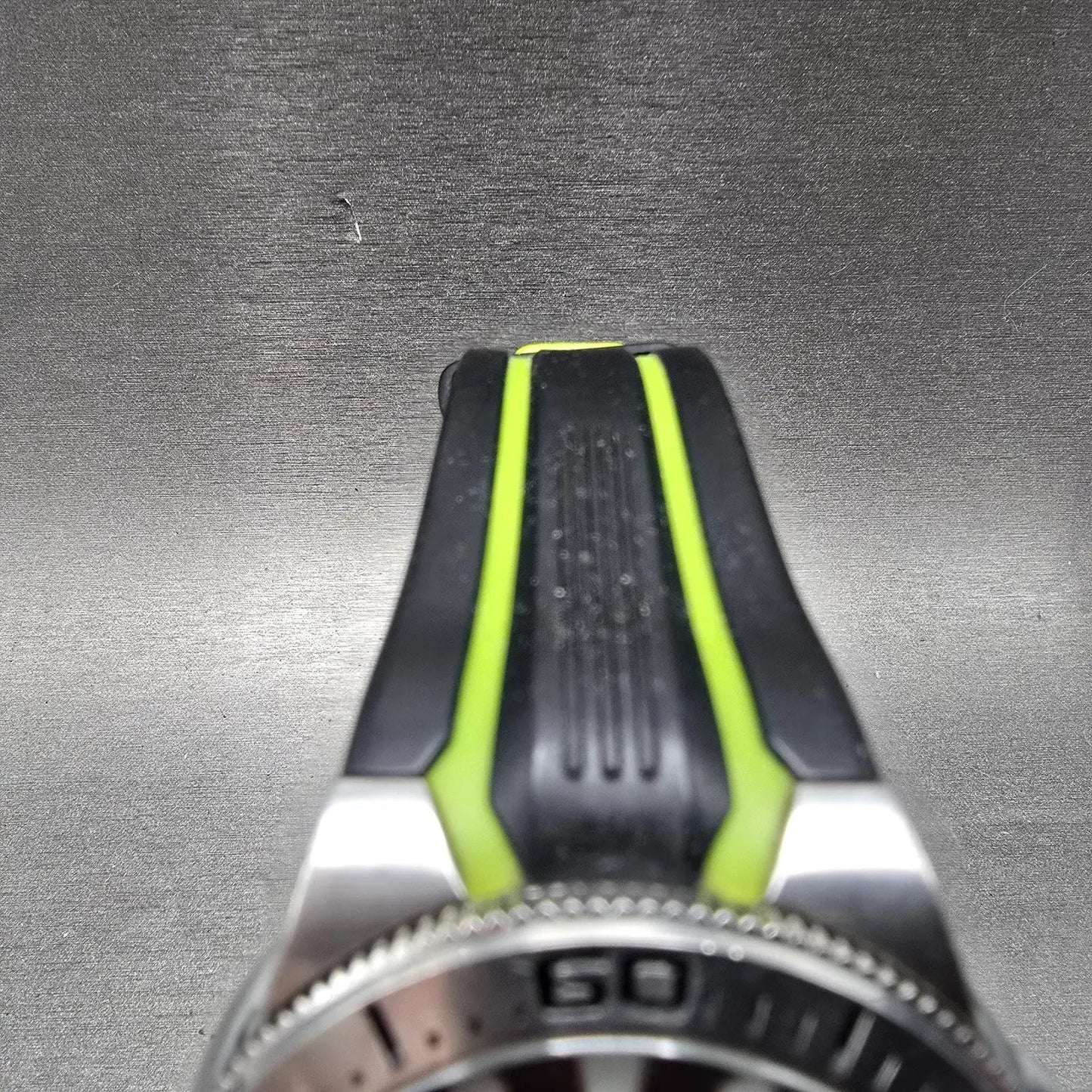 Citizen Eco-Drive Dive Watch Men 46mm Black Dial Steel Green E168-S080100 Runs4