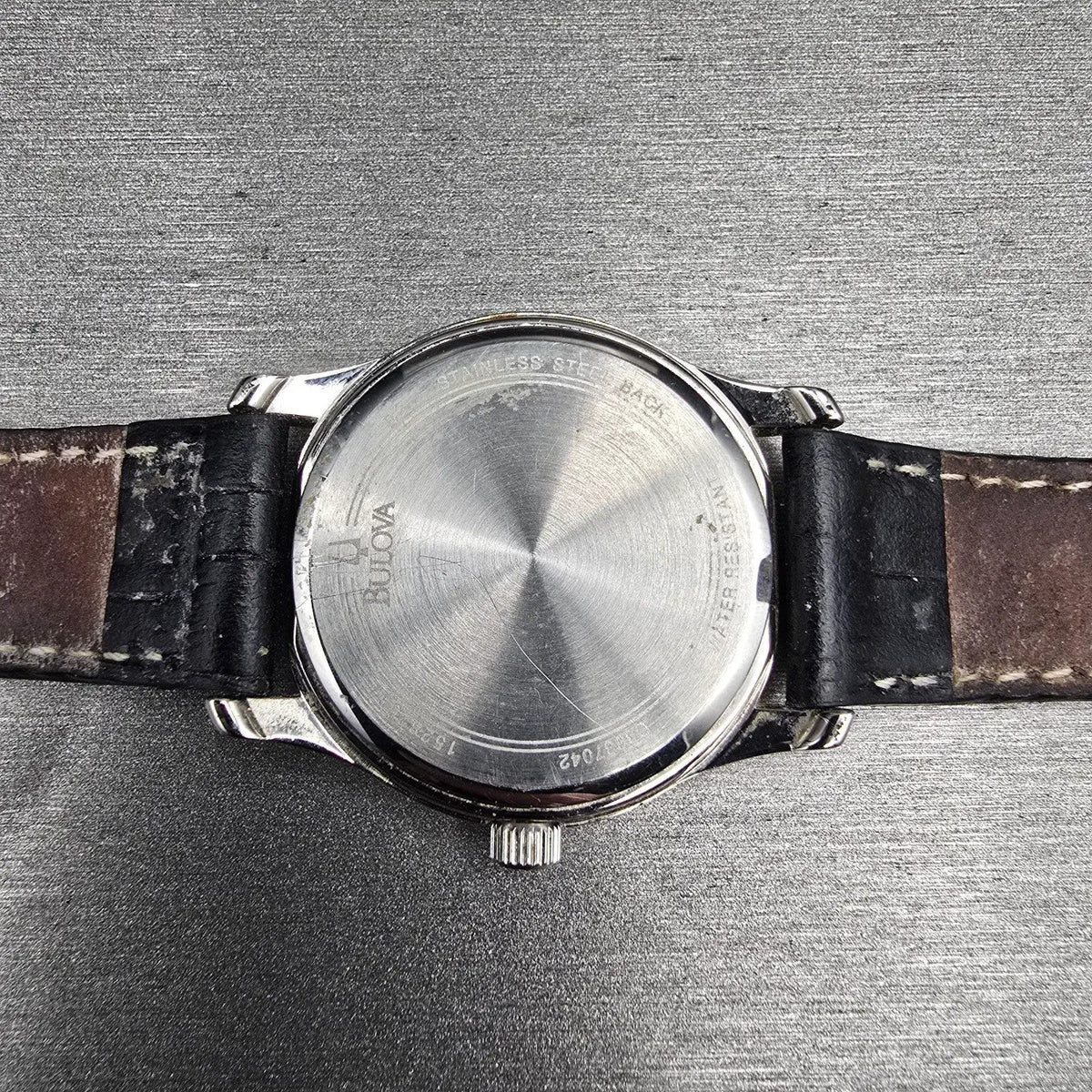 Bulova Watch Women 30mm Silver Dial Silver Tone Round 96T58 New Battery 894510