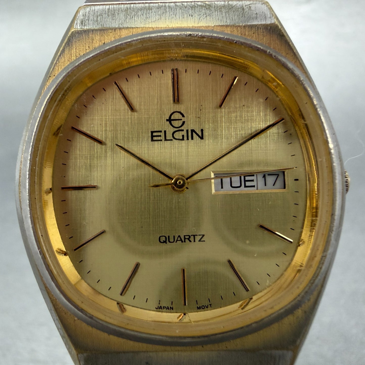 Elgin Watch Men 33mm Gold Dial Gold Tone Daydate Round New Battery  VTG1
