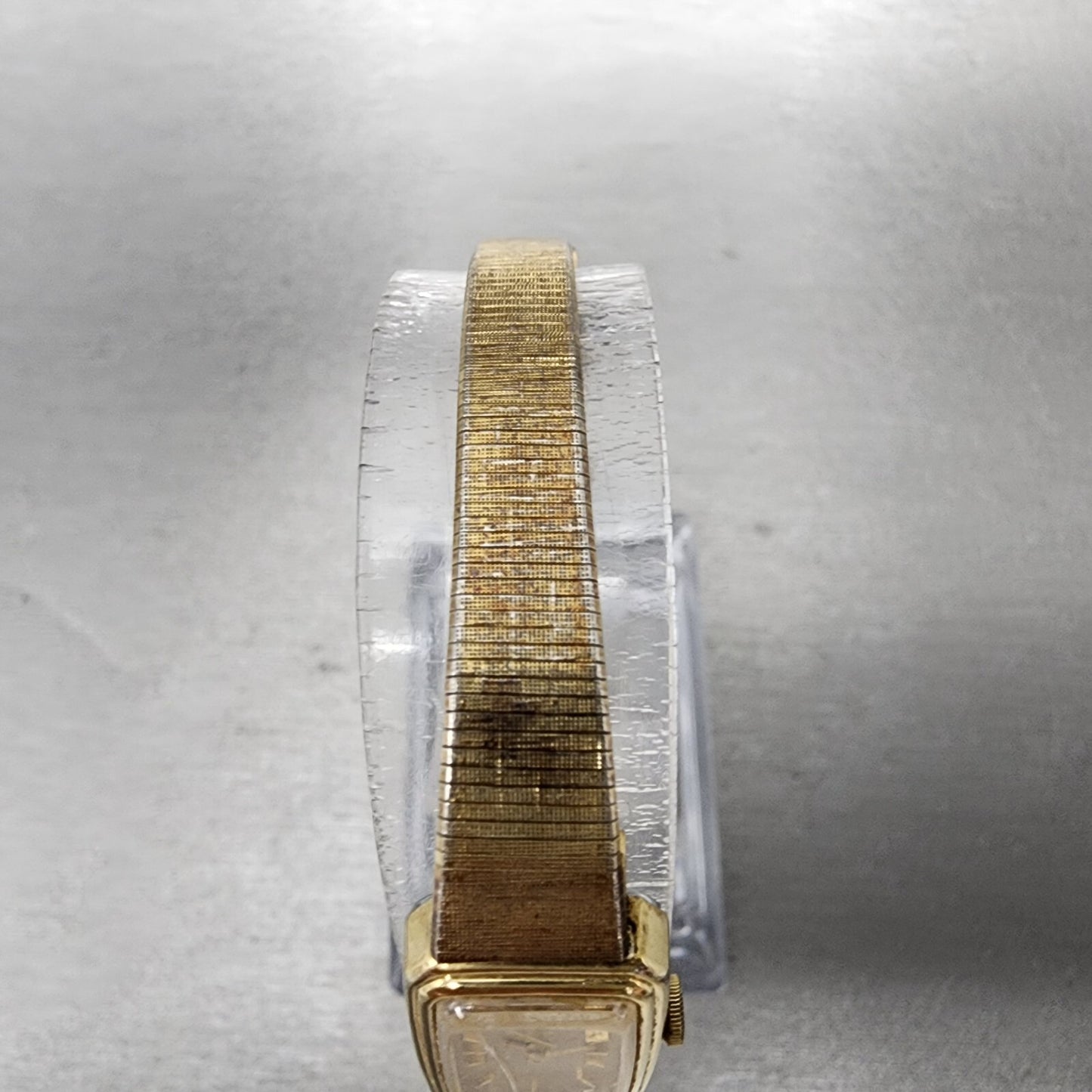 VTG Seiko Watch Women 13mm Gold Dial Gold Tone Rectangle 13205779 New Battery4