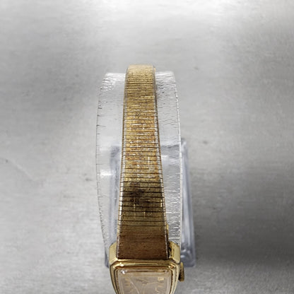 VTG Seiko Watch Women 13mm Gold Dial Gold Tone Rectangle 13205779 New Battery4