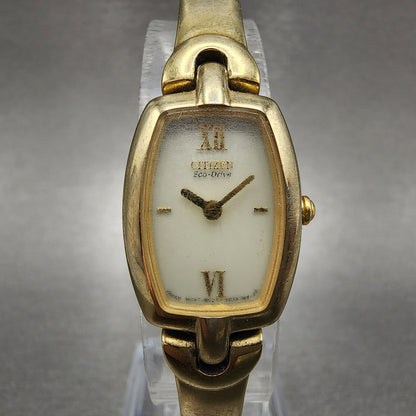 Citizen EcoDrive Watch Women 17mm White Dial Gold Tone B023S023106 Runs0
