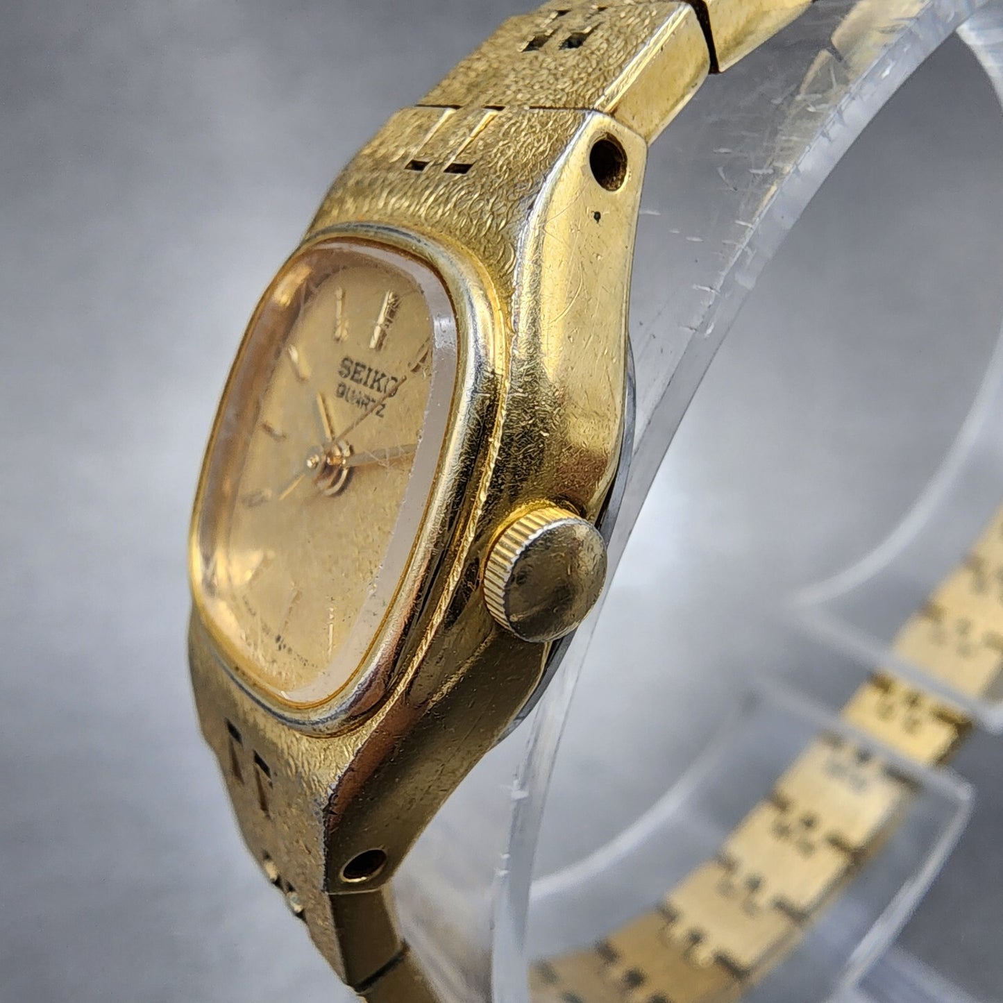 Seiko Watch Women 17mm Gold Dial Gold Tone Rectangle 73215399 New Battery2