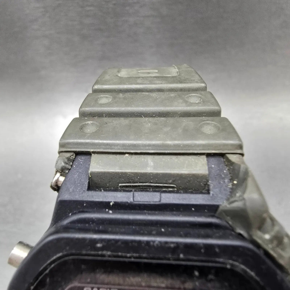 Casio G-Shock G-5700GH Watch Men 39mm Black Green Alarm Chronograph Solar PARTS5