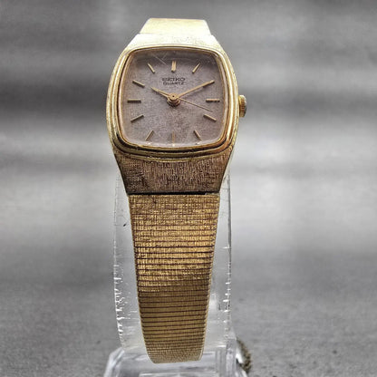 Seiko Watch Women 17mm Silver Dial Gold Tone Rectangle 2P21-5010 New Battery VTG5