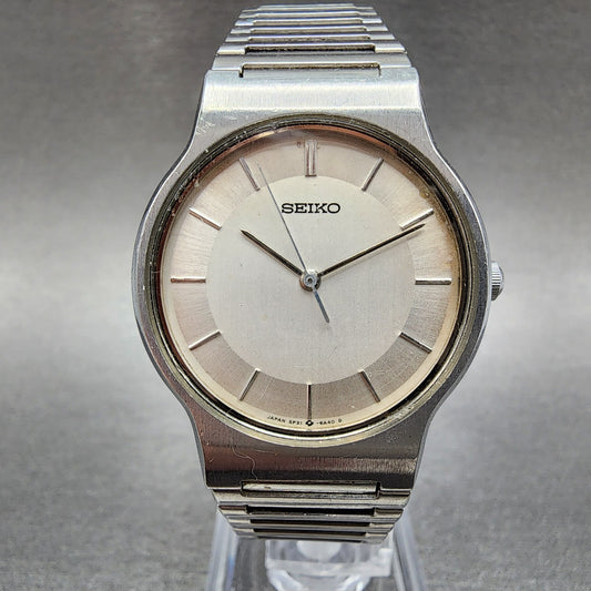 Seiko Watch Men 31mm Silver Dial Silver Tone Round 5p31-6a20 New Battery