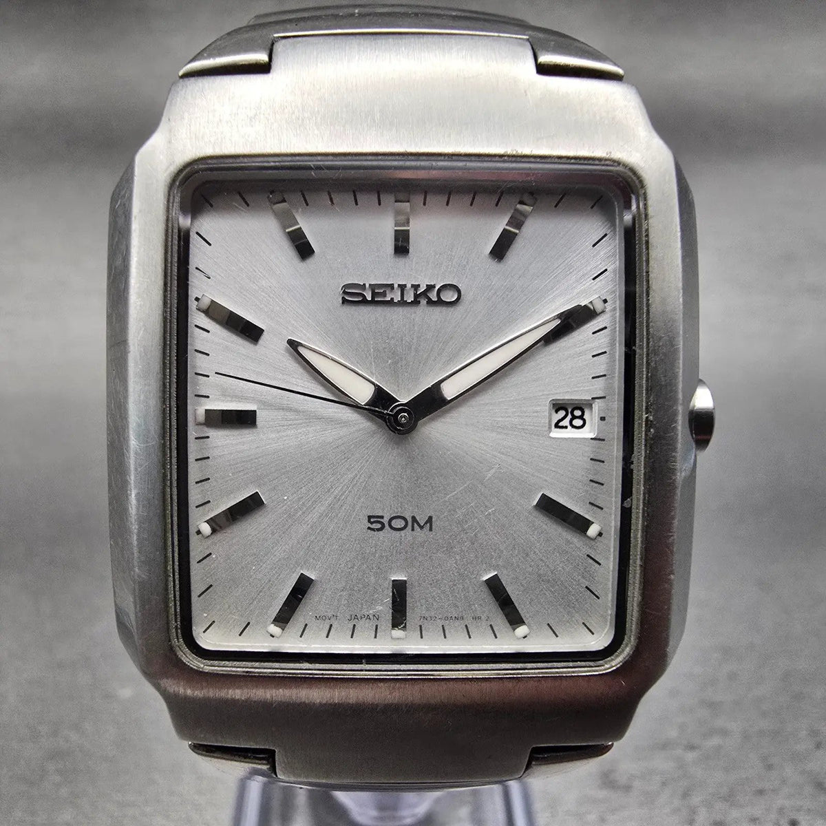 Seiko Watch Men 32mm Silver Dial Silver Tone Date Rectangle 7N32-0AL0 New Batt1