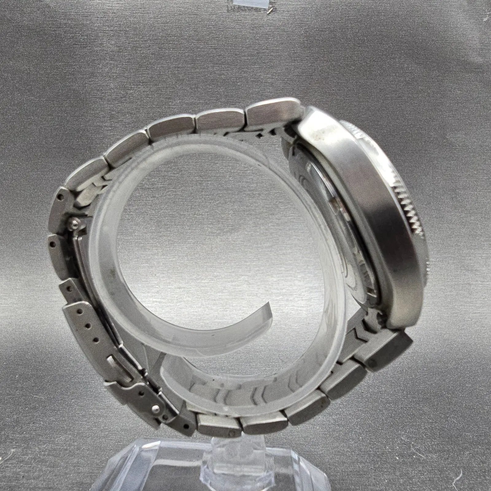 48519435