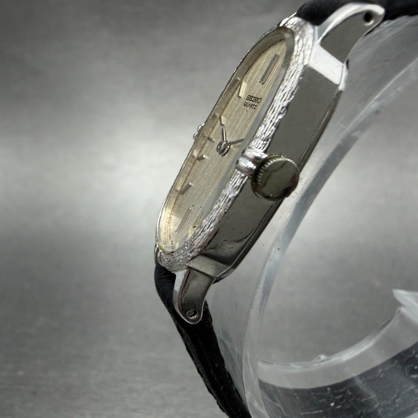 Seiko Watch Women 13mm Silver Dial Silver Tone Oval 1320-5140 New Battery VTG2