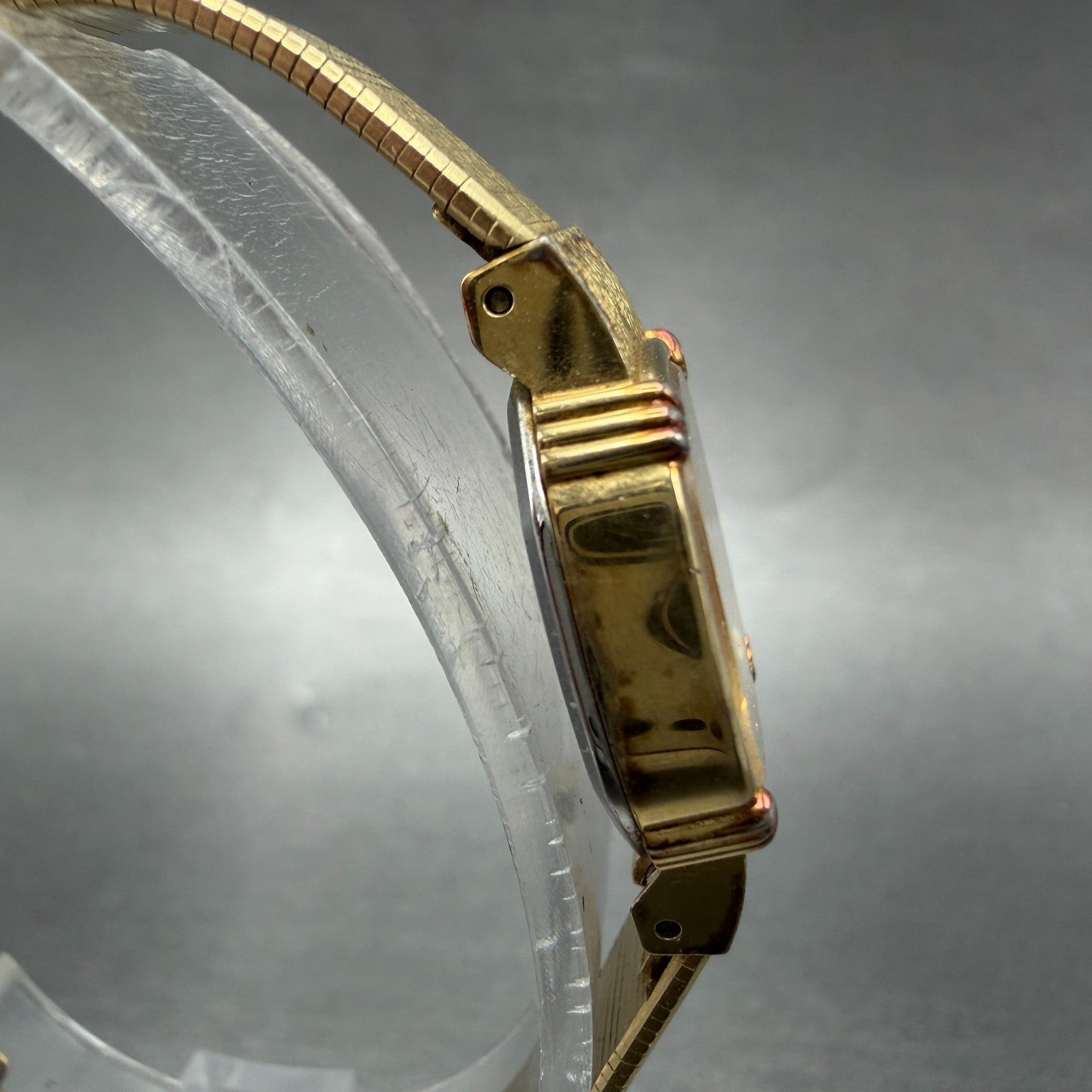 Seiko Watch Women 18mm Champagne Dial Gold Tone Square 2320-6710 New Battery3